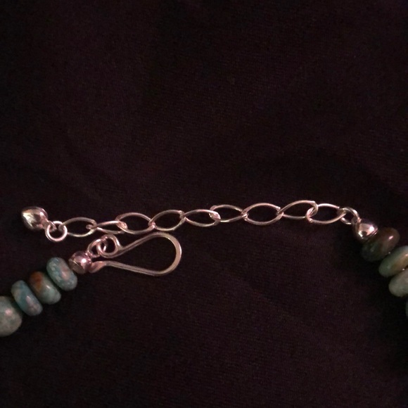 Graduated Turquoise Necklace Set - Picture 3 of 5